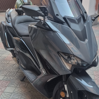 Yamaha tmax 560 tech max 2022