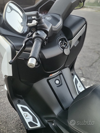 Yamaha. XMax 400 ABS