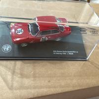 Alfa romeo gta 1.6   Scala 1:43