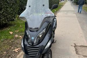 Piaggio MP3 250i