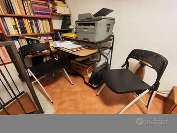 Scrivania porta Pc + due sedie