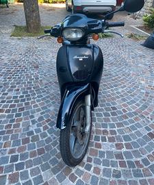 Scarabeo 50 cc nero