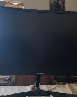  monitor schermo Samsung ricurvo 24 pollici 