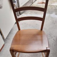 4 sedie in legno
