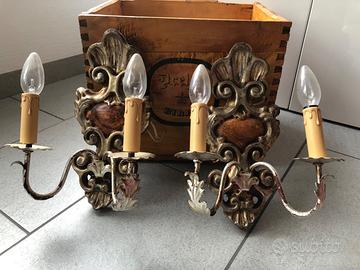 Applique/lampada da parete in legno e metallo oro