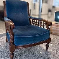 Poltrone Vintage in Legno Massello e Velluto Blu