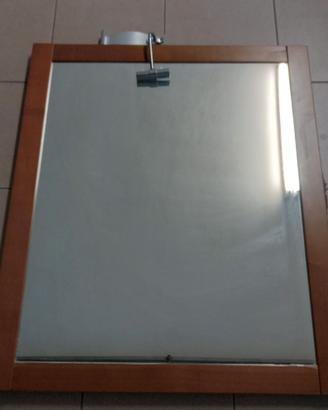 specchio da bagno con lampada/luce