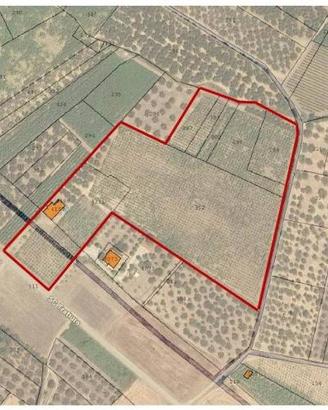 Terreno di 28581 m² a Mozzagrogna