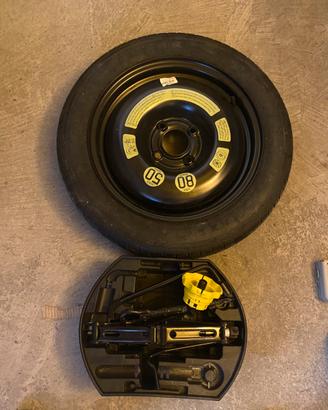 Ruotino di scorta 125/80 r 15 4 fori e cric
