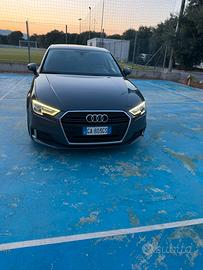 Audi a 3 2.0 TDI 150 CV S tronic automatica