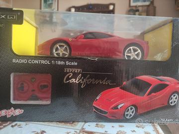 Ferrari radiocomandata nuova