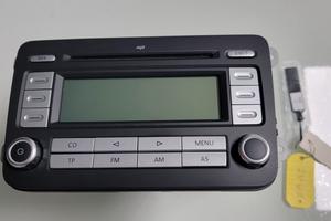 Autoradio Originale VW RCD 300 MP3 come NUOVO 
