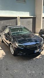 Opel astra 2019