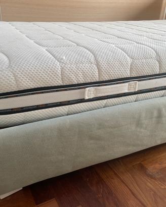 Letto una pizza e mezza