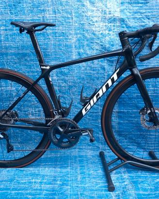 Giant tcr PRO team
