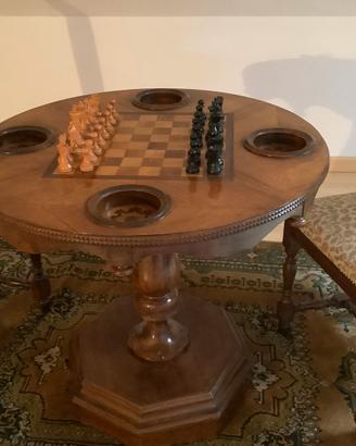 Tavolino per scacchi