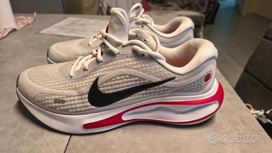 Nike journey run tg44