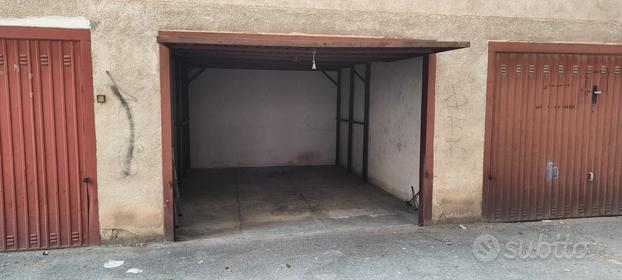 Garage in via Andrea Cirrincione