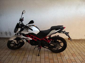 Benelli BN 125 4T - Solo 2487 km
