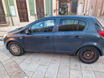 opel corsa 1.2 benzina, 5 porte 118000 km
