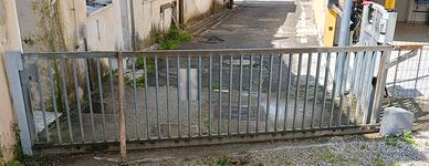 Cancello scorrevole zincato