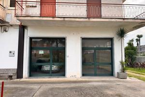 Locale commerciale Eboli