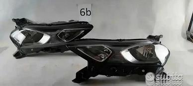 Citroen DS3 Crossback Fari Anteriori