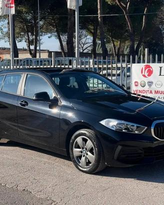 Bmw 118 118d 5p. Advantage