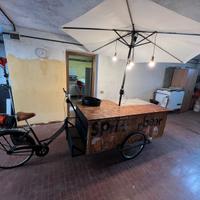 Triciclo food e drink