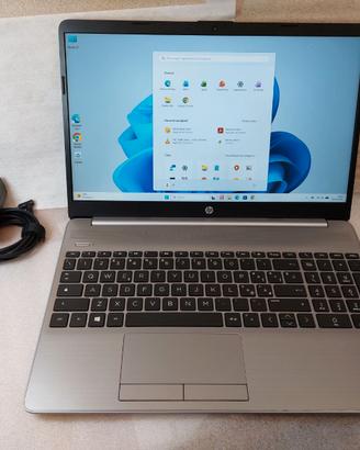 HP 255 G8 15,6" (Ryzen 5 5500U,8GB,256GB) , Win11