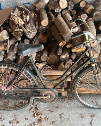 Antica  bicicletta bianchi