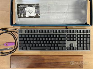 Akko x Ducky Zero 3108 Cherry MX Red + poggiapolsi