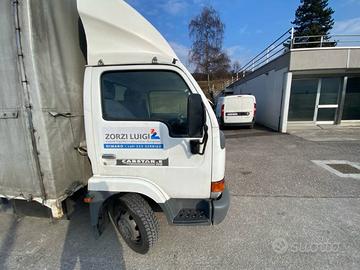 PORTA DESTRA PER NISSAN CABSTAR TL0 ANNO 2000