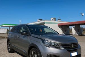 Peugeot 5008 1.2 PureTech Turbo 130 EAT8 Allure