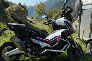 Honda XADV 750