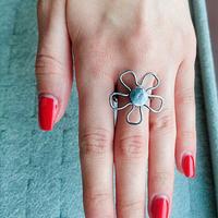 anello minimal floreale in acciaio inox 