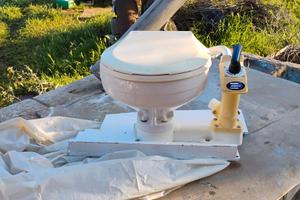 WC manuale per barca