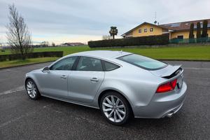Audi A7 -  quattro 