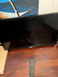 TV Philips 24” LED funzionante con telecomando