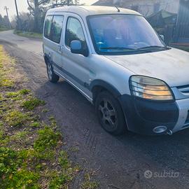 Si vende
