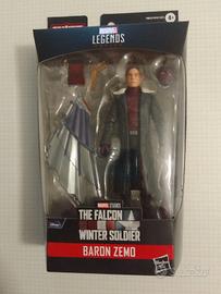 Action figure The Falcon Baron Zemo Hasbro