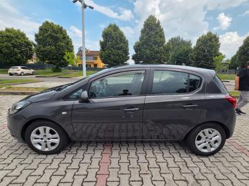 Opel Corsa 1.4 Benz/Gpl