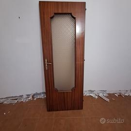 Porte in legno e vetro
