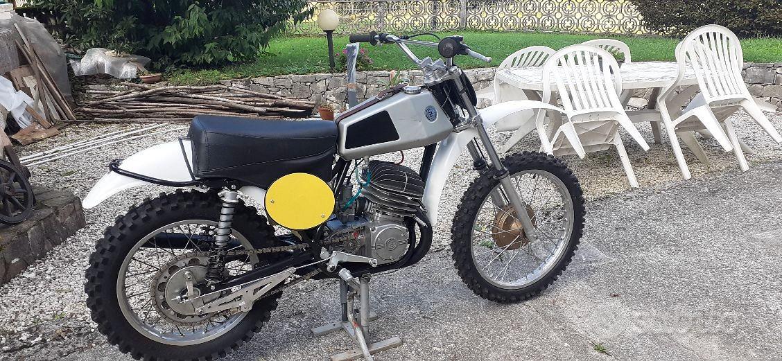 YSR50/80 純正アンダーカウル ヤマハ YSR50 YSR80 純正アンダーカウル 当時物 純正品 YSR50/80 純正