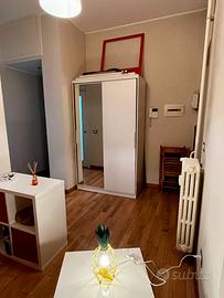 Mobile ingresso e divano letto ikea