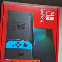 Nintendo Console Switch con Joy-Con Rosso Neon e B