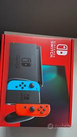 Nintendo Console Switch con Joy-Con Rosso Neon e B
