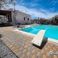 Villa con piscina