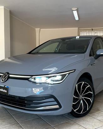 Volkswagen Golf VIII 2.0 TDI 150 CV SCR Style