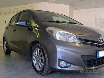 Toyota Yaris 5p 1.4 d-4d Lounge OK NEOPATENTATI